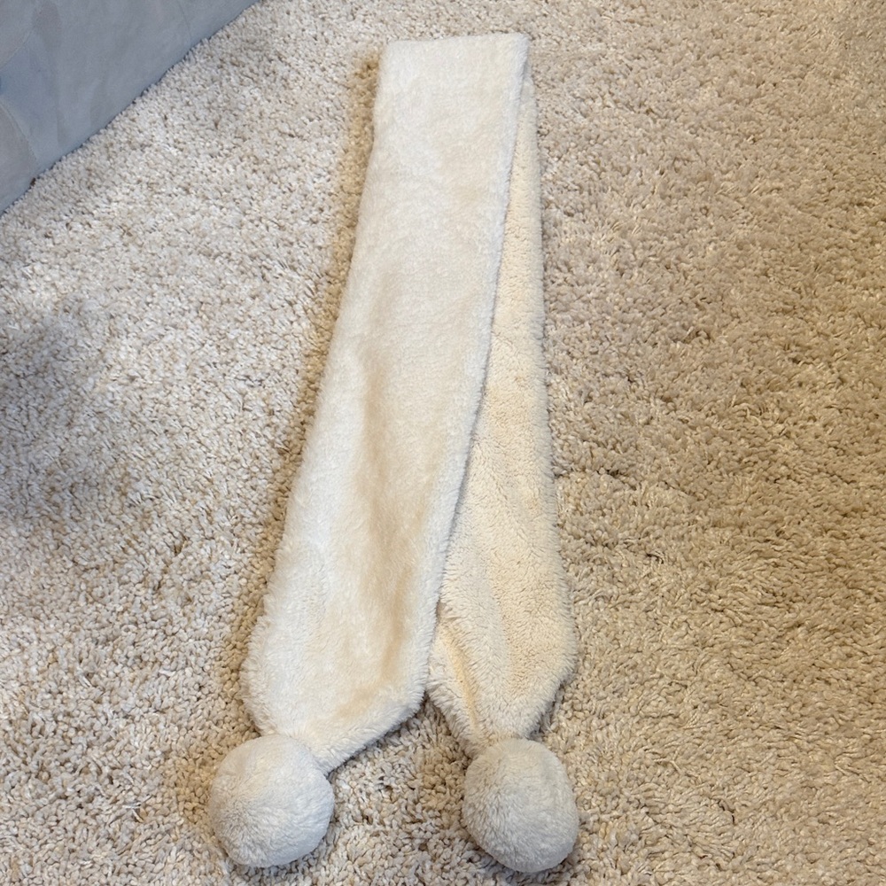 New no tag lux cream scarf pompom 5”x 53”